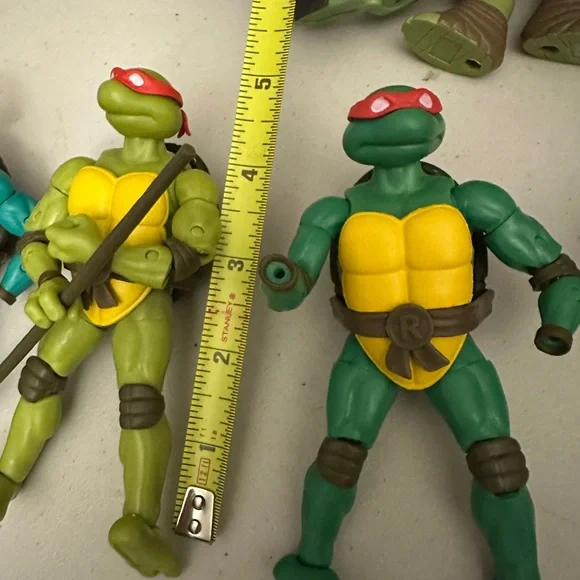 Assorted Ninja Turtles - Picture 5 of 5